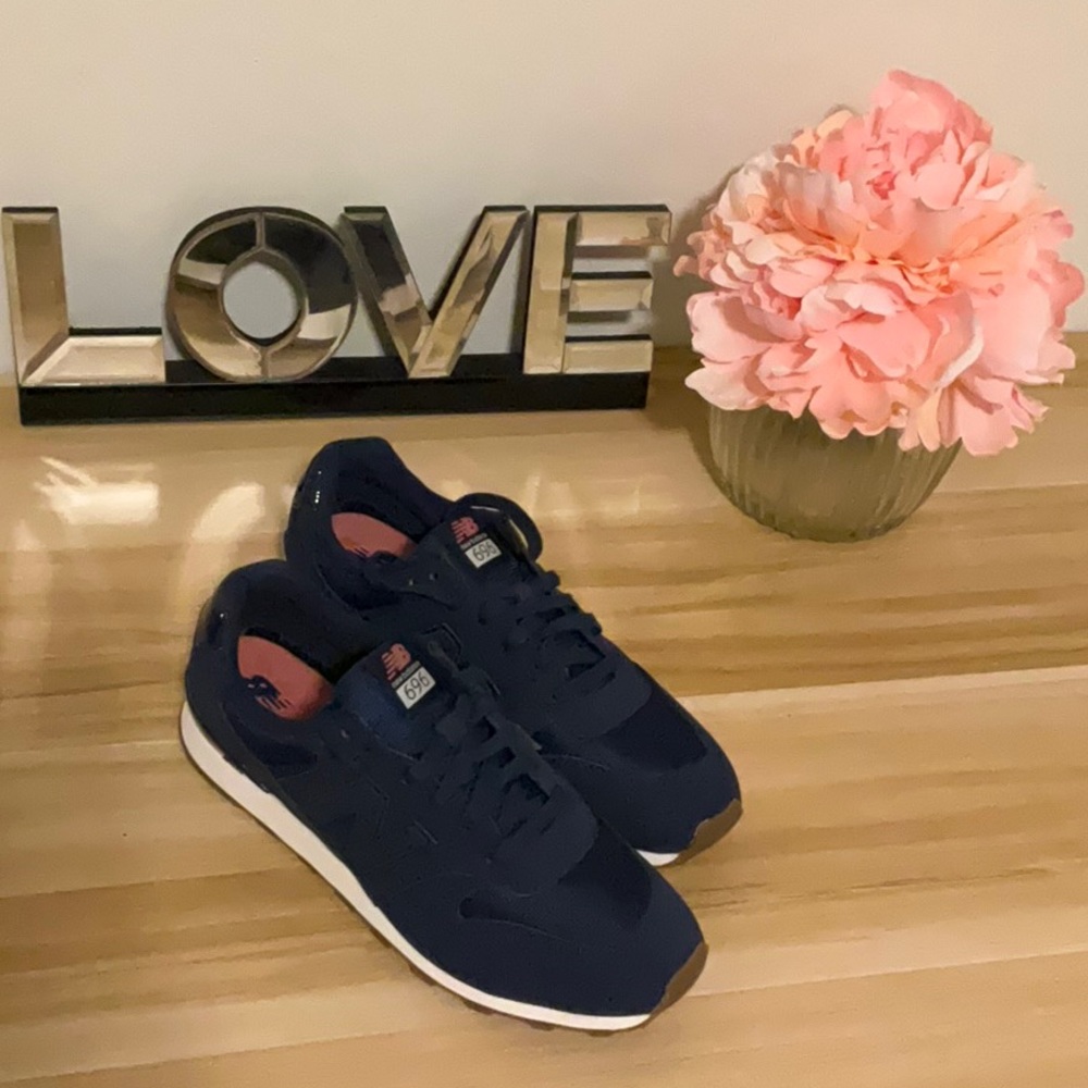 New Balance size 10 🚨NEW